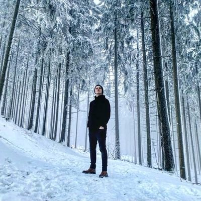 Bashley FC | 1. FSV Mainz 05 | @StadiumTrotter | One half of @OQPOD05 | Being silly. English/Deutsch.