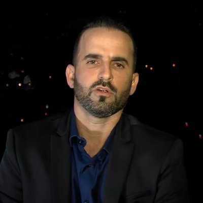 باحث في الشؤون الشرق أوسطية والعلاقات الدولية
Middle East affairs researcher
كل من ينتمي إلى حضارة السب والشتم في صفحتي، سيتم حظره