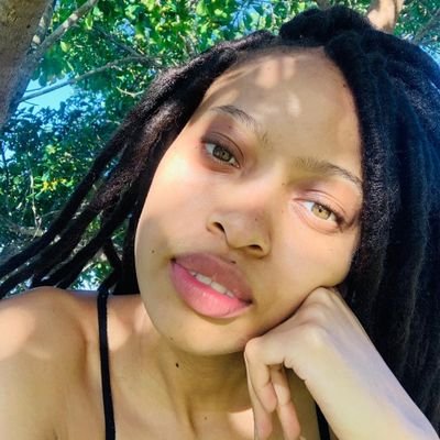IG:natashasonblo || Law graduate || Capricorn || French fry aficionado || DBN•JHB|| YT channel: https://t.co/m2uQ4tfcsz