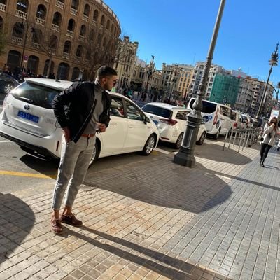 Joan24373939's profile picture. 