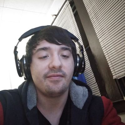 russellgriffit2's profile picture. 