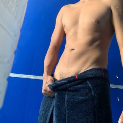 Si quieres engañar a un hetero te lo cumplo 🔥
o si quieres intercambiar material de heteros dm😈🔞