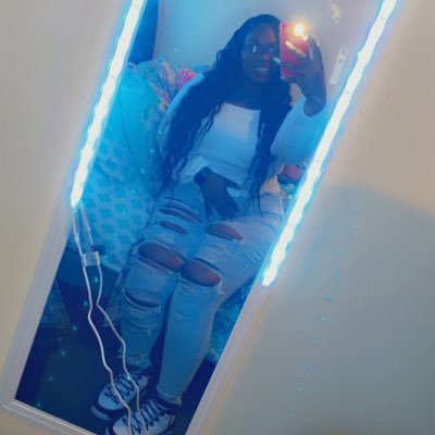 You See Meeeee ? Yeah You In My Business , Don’t Do That . But Anyways , Yeah Follow Me ❤️🤦🏾♀️