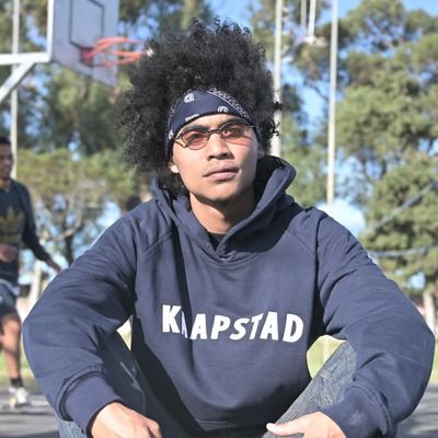 Yo! I'm a hip hop artist from cape town a rapper/free styler🔥💫 Arts see humble cat and I do the dance style called (Popping) 😎🚀🌍