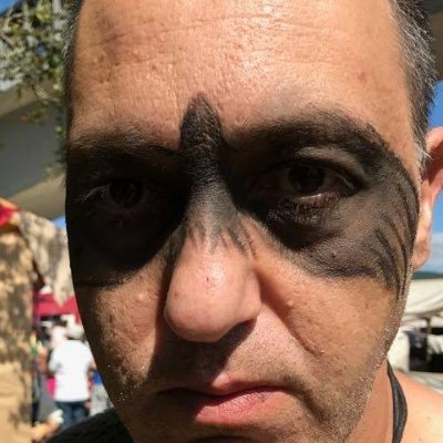Varios dias a la semana hago directos en Twitch,jugando solo o con mas gente. https://t.co/k6TIUvNWQc