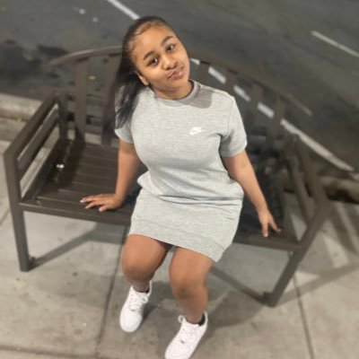 Jus to talk some shit 😂 follow me back tfk 😜