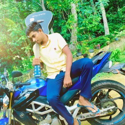 සබ්බං පාහාය ගාමනීයං...🌝🌴