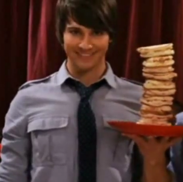 BTR_JamesD's profile picture. James Diamond here. I'm gonna be famous. Single