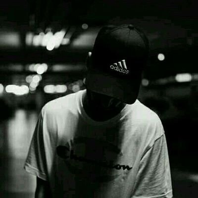 DarkLord0719's profile picture. Sus be yüreğim! Ben de biliyorum özlediğimi. Sus da, bilmesin özlendiğini.

                                    
                             İnstagram hesabım⬇