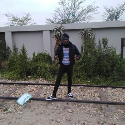 provide58945452's profile picture. Mr COOL