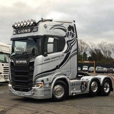 Cargo & Freight Company
#PrideOfBirmingham🚛💨
A family-run company that has been involved in the freight business for many years. Based in the heart of England