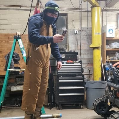 cris1arson's profile picture. 