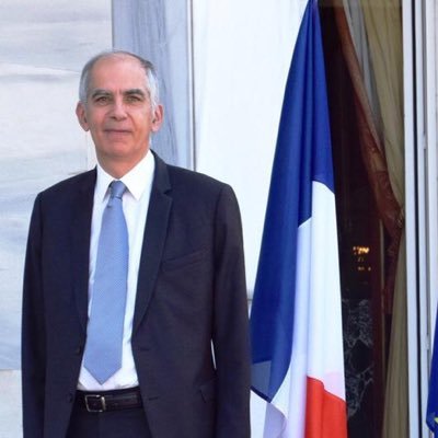 Ambassadeur, Chargé d'affaires de l'Ambassade de France au Liban 🇫🇷🇱🇧
سفير، قائم بالأعمال لدى سفارة فرنسا في لبنان
@AmbaFranceLiban