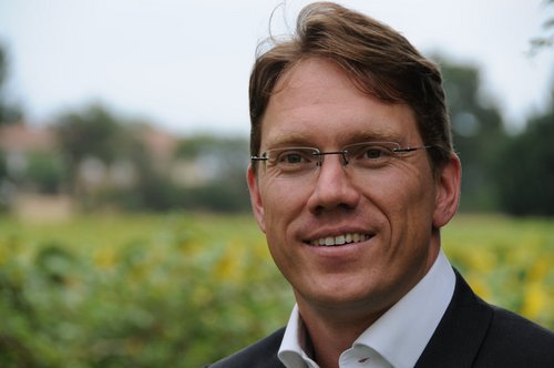 jnewtonfr's profile picture. British-French bicultural.
IoT veteran and science enthusiast.