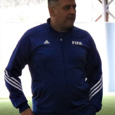 Ex jugador de fútbol profesional por 18 años y Director Técnico  Fifa Pro por 23 años . Under 15 Uruguay Soccer Coach .