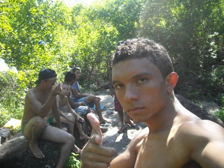 Ao Mundo Peço Espaço Para Pensar, E Tempo o Suficiente Para Sonhar...