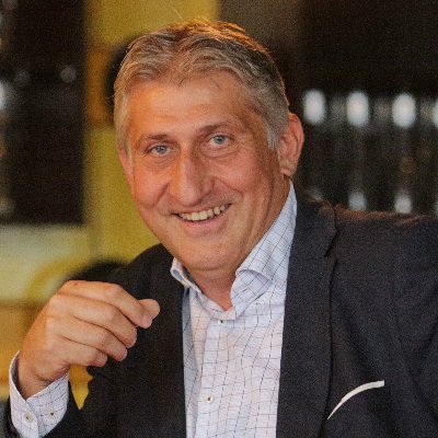 Grossrat / Präsident FDP Kleinbasel / https://t.co/YeOEOx37Dr
Berater für Strategie und Marketing. https://t.co/JyXn18FhG3
Geschäftsführer ACS beider Basel https://t.co/yvbqHWGbNT