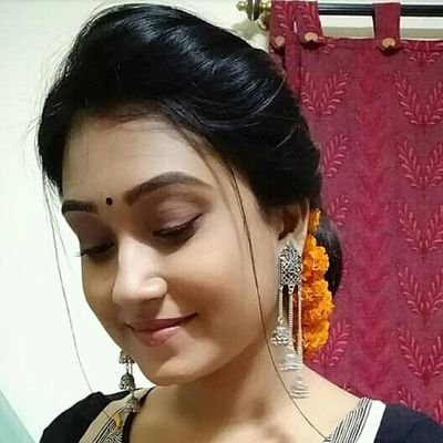 RoySrimana's profile picture. simplicity is best