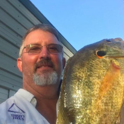 KellyAd48524393's profile picture. Widower,business man and cheerful man with big heart