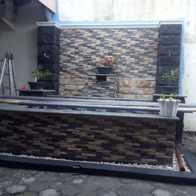 Symbox3's profile picture. semangat