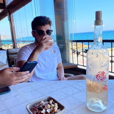 ufuksyildiz's profile picture. ig : ufuksyldz

https://t.co/qrlJl58B3k