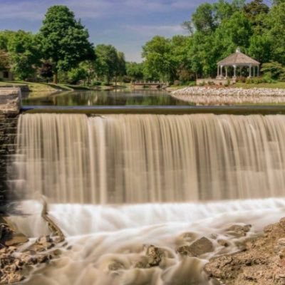The official twitter profile for Menomonee falls WI, embodying the true nature of Menomonee falls in each and every tweet 💪 See also: r/TheRealMenmoneeFalls