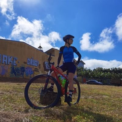 esttefa11's profile picture. 🌟 Ella__
Crisis de ansiedad/ Una chica que cletea/ Yoga, Namaste🕉📸🚴🍍 

Todo va a estar bien, es mi mantra