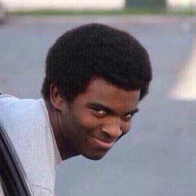 elmongie's profile picture. this is new lets c how I do