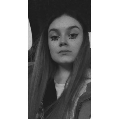 JuliaEder15's profile picture. 