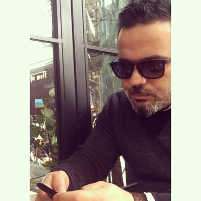 murat56763122's profile picture. BEN SENİNLE MUTSUZLUĞA DA VARIM. 🔴⚪️