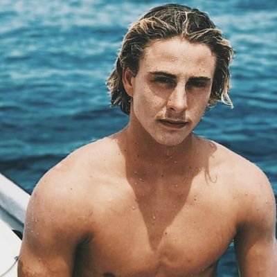 RiddleMeThis32's profile picture. ☠Spooky Scary Skeletons ☠

#NotTezuPoya