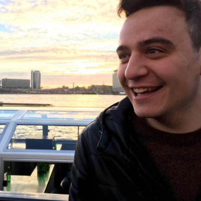 joeytay92's profile picture. Work in Tele 📺 #lufc fan 💙💛