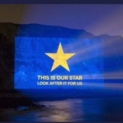 eilistobin2's profile picture. Runner, reader, wild swimmer, educator (Associate Professor), mkting, Refugee Resettlement, Mum. My life! @WH_Welcomes for #CommunitySponsorship journey!🧡