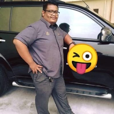 YieNazrie's profile picture. you just know my name, not my story 👌