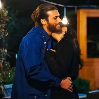 *Le donne il senso della vita * C.Y💫
Can Yaman 🍫 Demet Ozdemir 🍓 CanDem💕