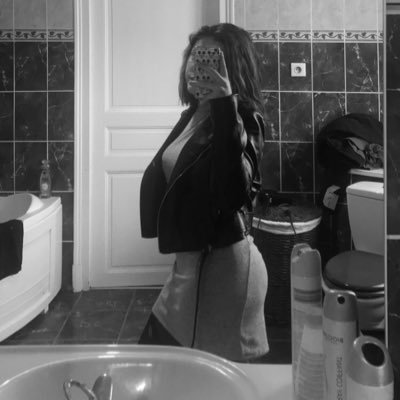 snap:mutchlola9 insta:lolas1409. ✨ faites ce que vous avez envie on s’en fout des gens ce qu’ils pensent.✨