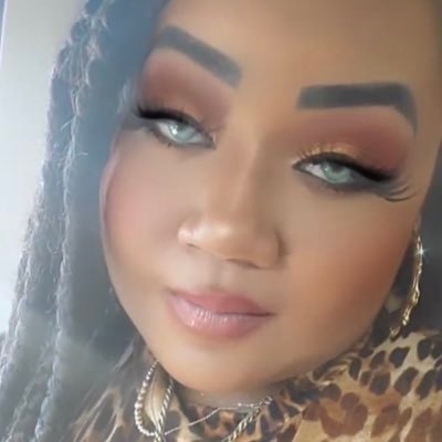 k5barbie's profile picture. Rapper, student, and that bitch Respectively 💋