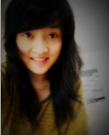 becky243's profile picture. 