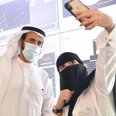 mnor17971539's profile picture. لست كاتبة ولافيلسولفة ولكن أحب الكتابة والخواطر وانقل خبرتي البسيطة لي الحياة بأسلوبي سنابي 👈mnor_mo