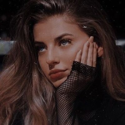 Profile Picture of 𝐜𝐨𝐫𝐝𝐞𝐥𝐢𝐚🌙🐝 (@cordellia01) on Twitter
