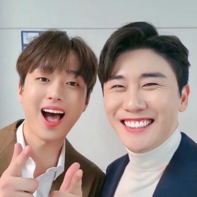 _Foxxpuppy_'s profile picture. 우리 만남이 얼마나 귀한가요