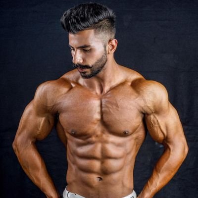 Sukh050410001's profile picture. i also don't know about me 😅😜😜