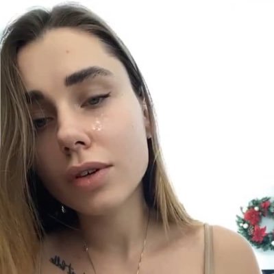 stenchlaura's profile picture. believe in yourself, Dogecoin