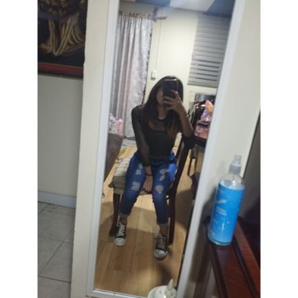 Me gusta hacer amigosss,soy bien social.🖤