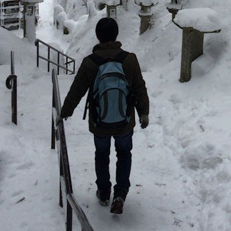 vor017's profile picture. A lazy language learner.... My native language is Japanese. I usually speak Japanese, so my English sucks😭 I like "conveni-dessert" very much.