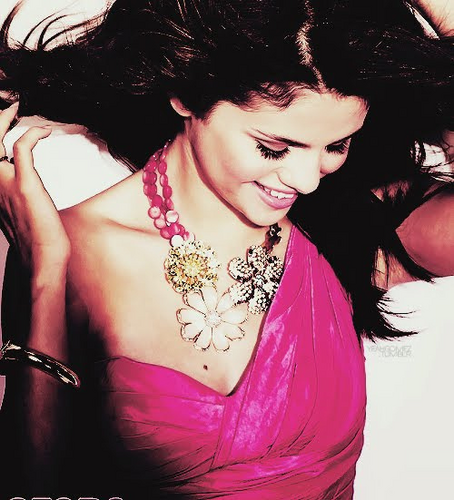 ShitfaceNigga's profile picture. tryna steal my name cunt? lol try again fuckface