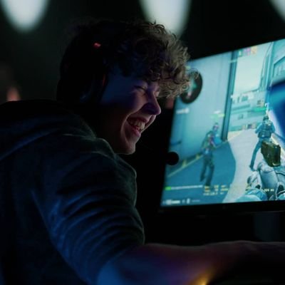 Oapo1ss's profile picture. Kui mul oleks valida kõikide maailma linnade vahel, kus elada, siis elaksin ma KAUNases.