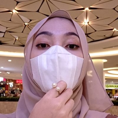 sufiaahh's profile picture. mind of galaxies.