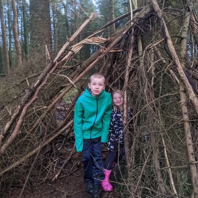 2 amazing kids-eldest lives in an inspiring Autistic world.
80's chick. lover of green things.
Loves Wales/Channel Isles.
Essential oils/Mental Health advocate