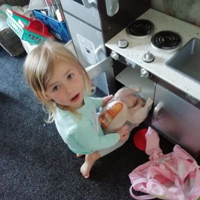 LukeBuckler5's profile picture. A functioning alcoholic if you believe the wife. But probably a horse racing enthusiast. Inbetween running a guest house and chief bum wiper to my two children